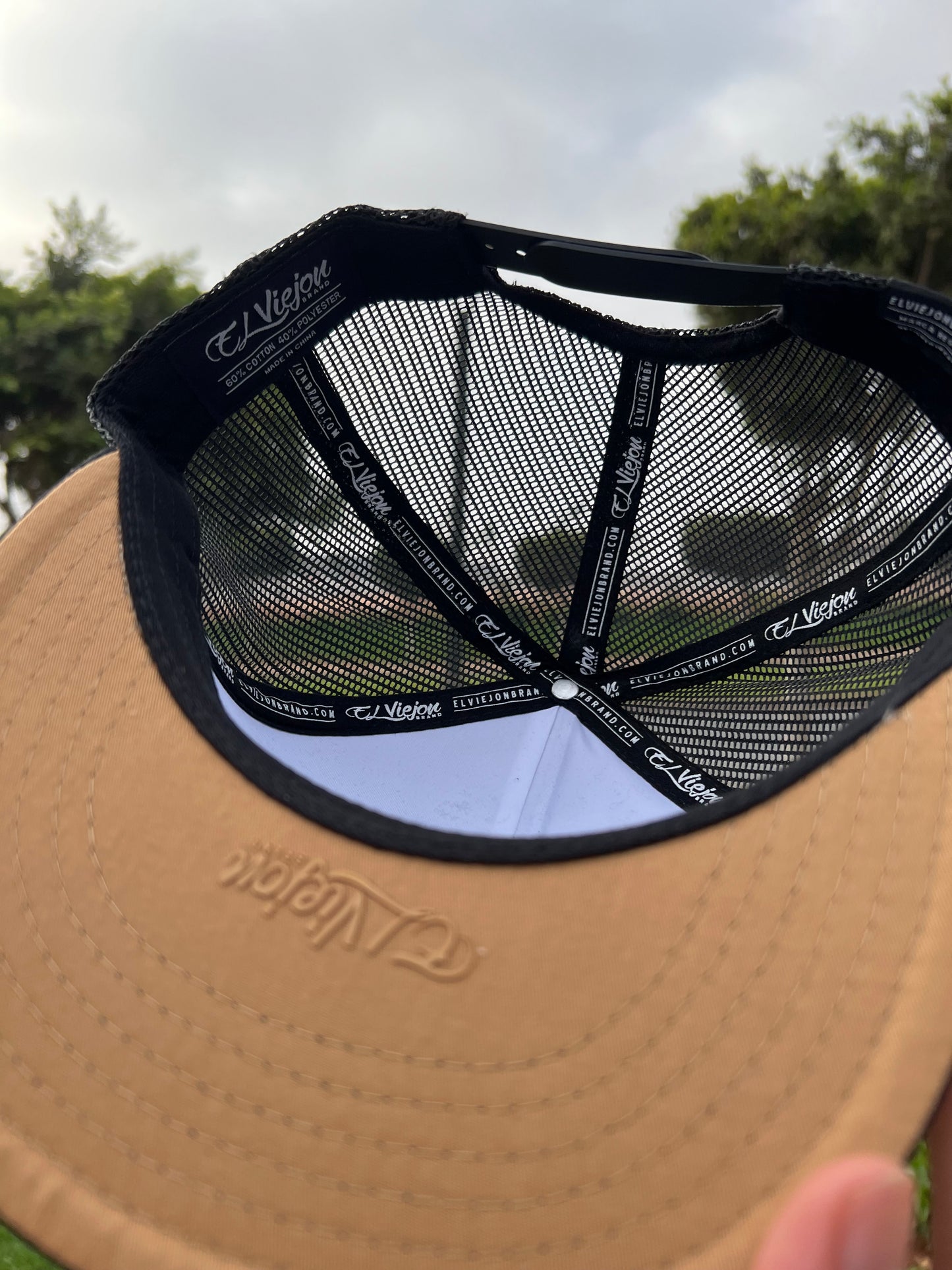 El Viejon Feather Flow Trucker Hat